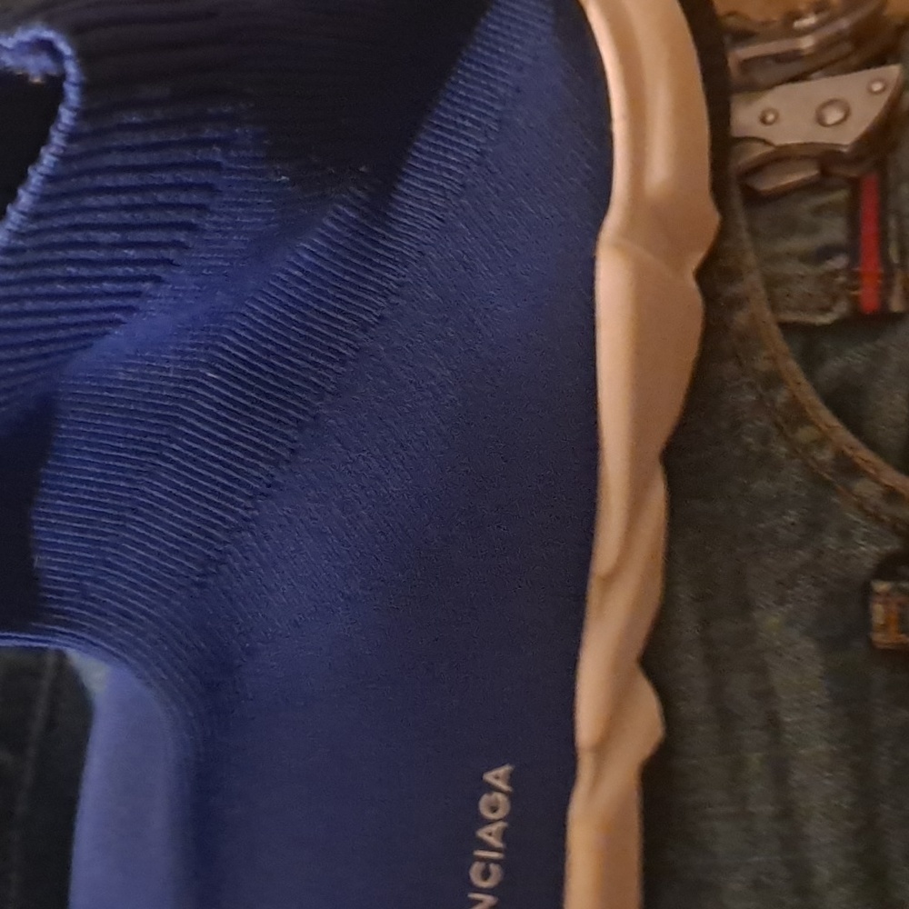 Balenciaga size 12 - Picture 5 of 7